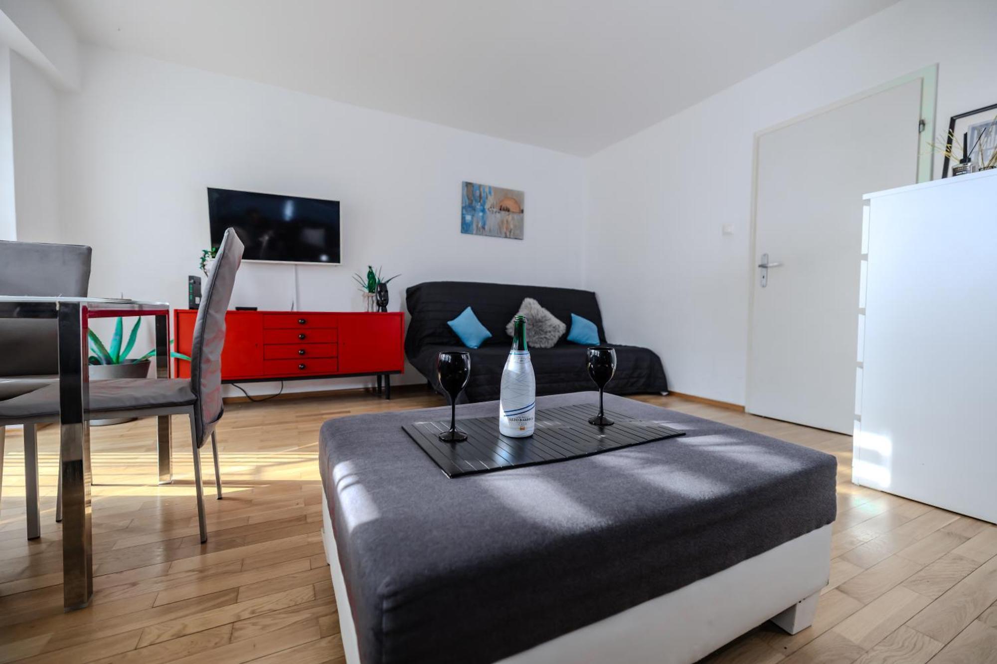 Apartament Ochota Варшава Екстериор снимка